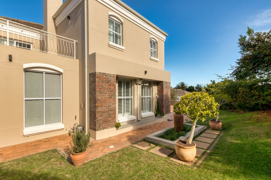 3 Bedroom Property for Sale in La Concorde Western Cape